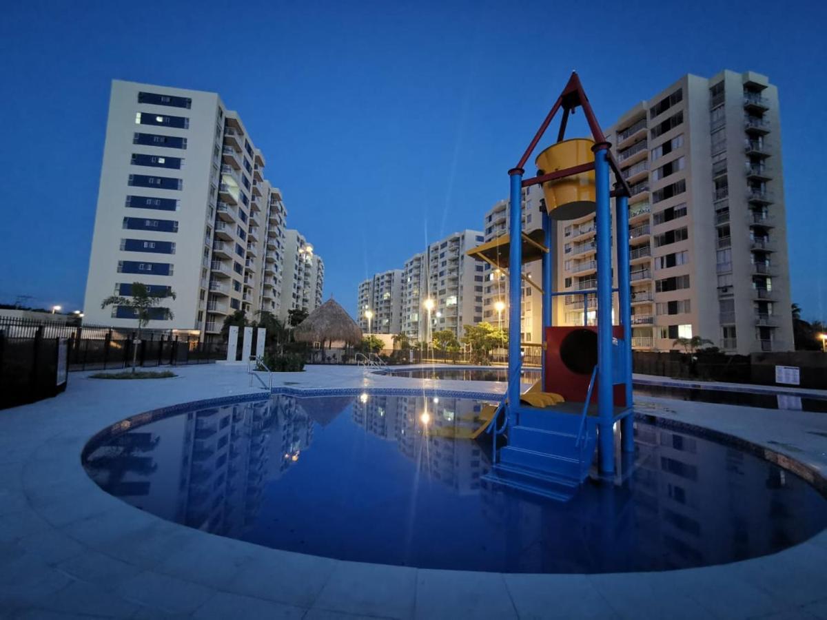 Nuevo - Amoblado En Puerto Azul - Club House Piscina, Futbol, Jacuzzi, Voley Playa Ricaurte